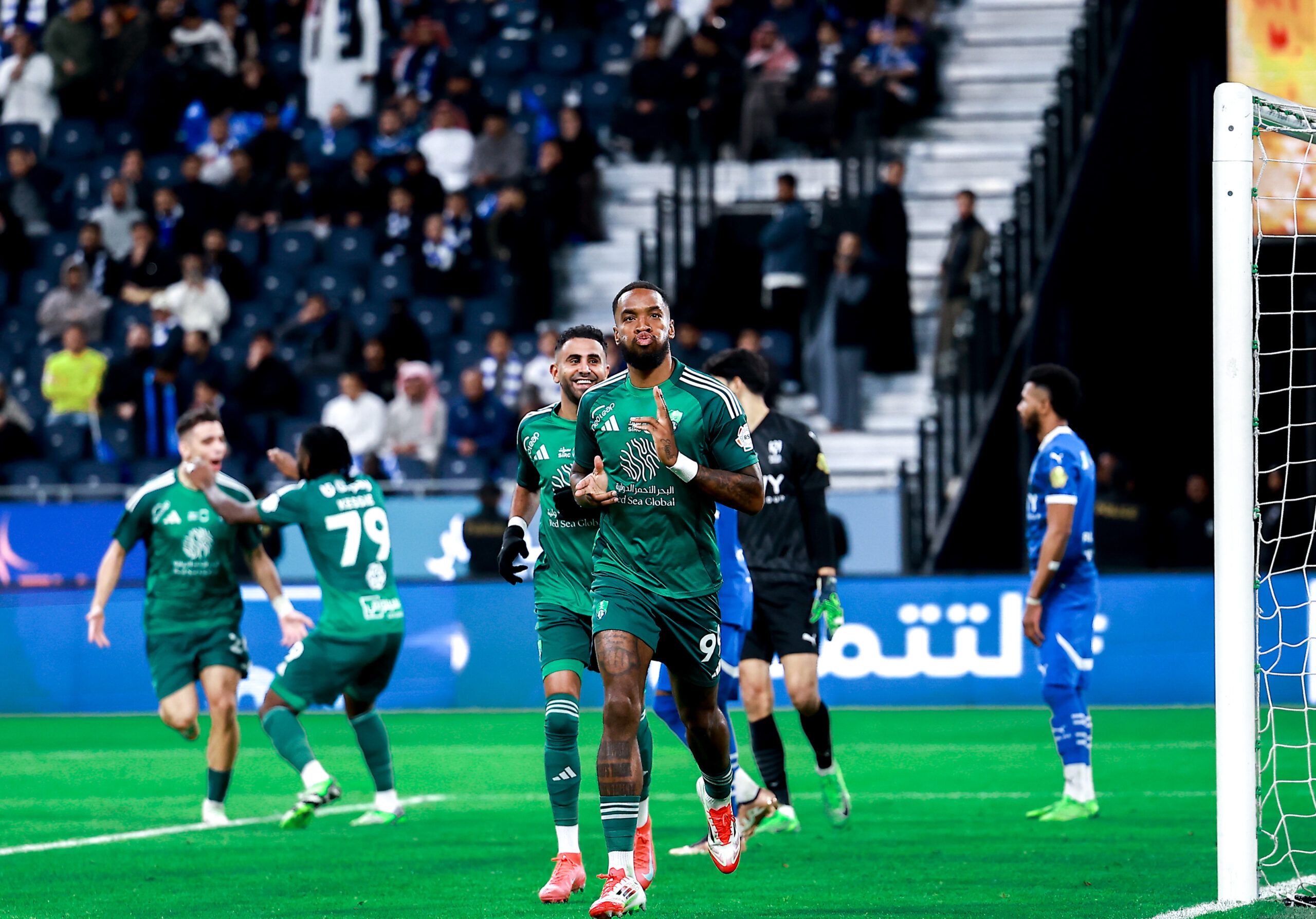 جدول ترتيب الدوري السعودي بعد فوز الأهلي على الهلال وخسارة النصر