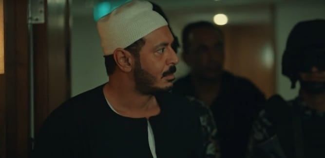 مسلسل حكيم باشا الحلقة 11.. مباحث الأموال العامة تقبض على مصطفى شعبان (3)