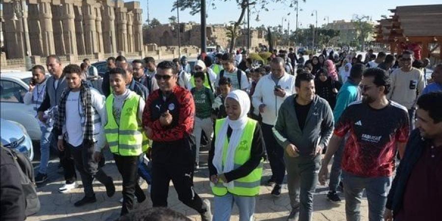 بمشاركة 700 شاب وفتاة.. نائب محافظ الأقصر يشهد ماراثون ظواهر الرياضي بكورنيش النيل - شبكة أطلس سبورت