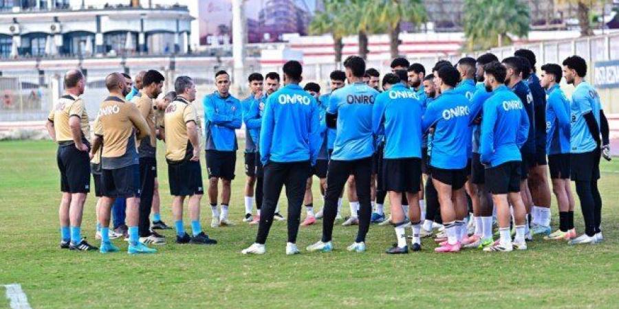 تفاصيل جلسة بيسيرو مع لاعبي الزمالك قبل مواجهة الأهلي - شبكة أطلس سبورت