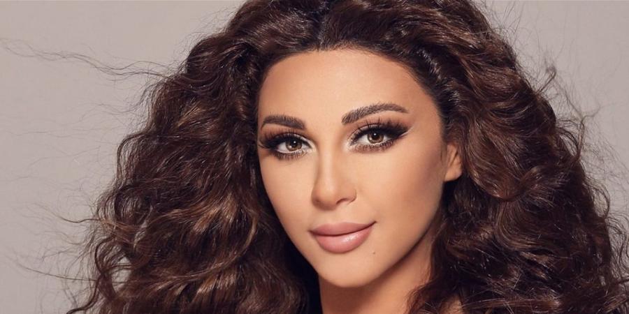 من أمام منزلها الفخم.. ميريام فارس تنشر صورا جديدة مع ابنها وتحذف خاصية التعليقات - شبكة أطلس سبورت